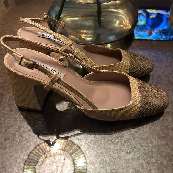 Steve Madden Becka Raffia Slingback Heels - Picture 5 of 5